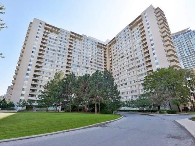 1910 - 3590 Kaneff Cres, Condo with 2 bedrooms, 2 bathrooms and 2 parking in Mississauga ON | Image 1