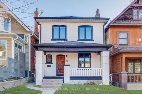 327 Kenilworth Ave, House detached with 4 bedrooms, 3 bathrooms and 4 parking in Toronto ON | Card Image