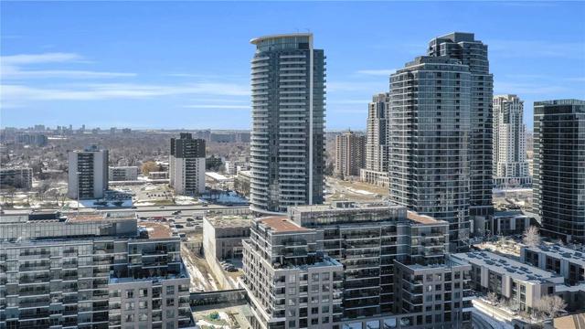 1010 - 30 Gibbs Rd, Condo with 2 bedrooms, 2 bathrooms and 1 parking in Toronto ON | Image 9