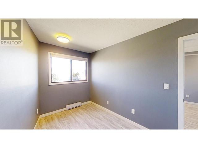 301 - 555 Dalgleish Drive, Condo with 1 bedrooms, 1 bathrooms and null parking in Kamloops BC | Image 25