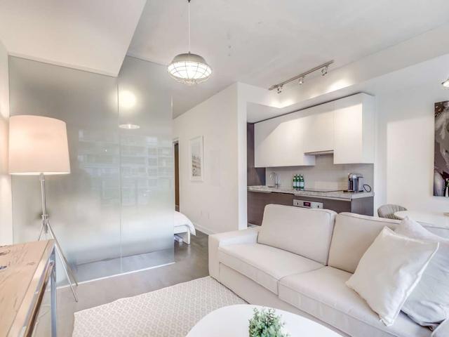 416 - 629 King St W, Condo with 1 bedrooms, 1 bathrooms and 0 parking in Toronto ON | Image 6