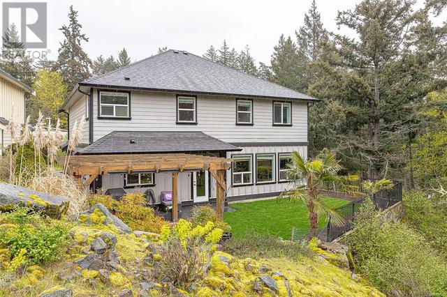 935 Gade Rd, House detached with 4 bedrooms, 3 bathrooms and 2 parking in Langford BC | Image 51
