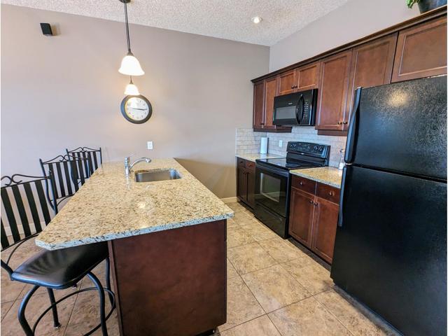 521 - 500 Bighorn Boulevard, Condo with 3 bedrooms, 2 bathrooms and null parking in Radium Hot Springs BC | Image 18