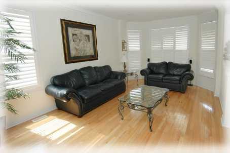 79 Vellore Ave, House detached with 5 bedrooms, 5 bathrooms and 2 parking in Vaughan ON | Image 3
