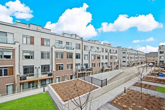 231 - 3070 Sixth Line, Townhouse with 3 bedrooms, 3 bathrooms and 1 parking in Oakville ON | Image 7