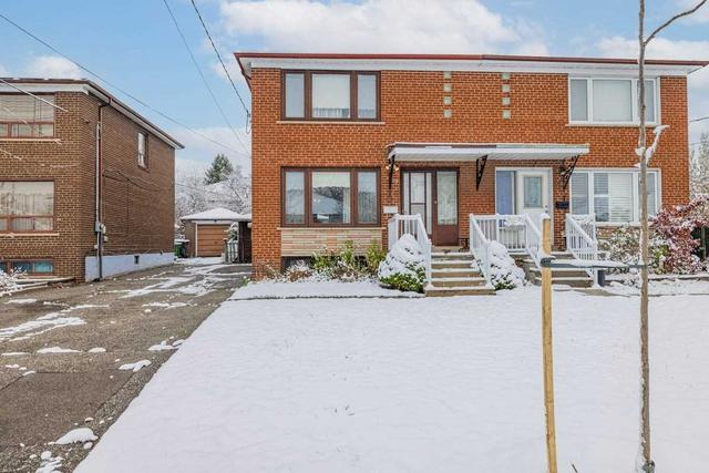 79 Magellan Dr, House semidetached with 3 bedrooms, 2 bathrooms and 6 parking in Toronto ON | Image 22