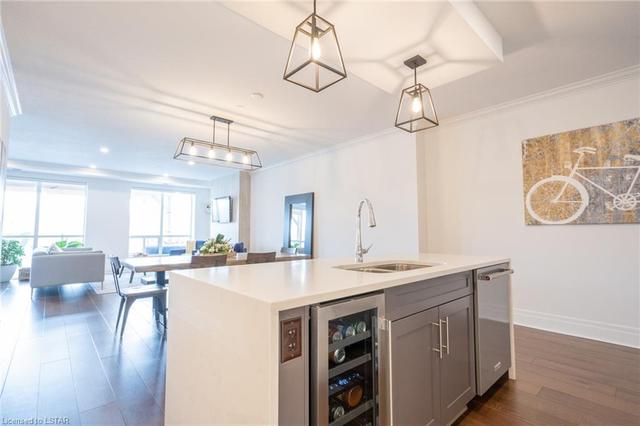 115 - 1200 Commissioners Road W, House attached with 3 bedrooms, 2 bathrooms and 2 parking in London ON | Image 8