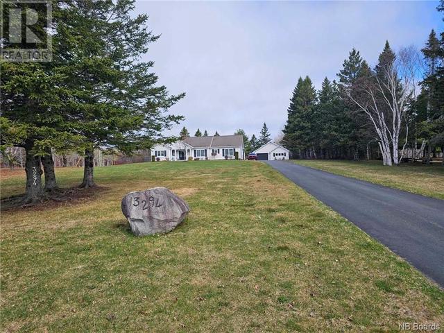 3294 Route 180, House detached with 3 bedrooms, 2 bathrooms and null parking in Bathurst NB | Image 2