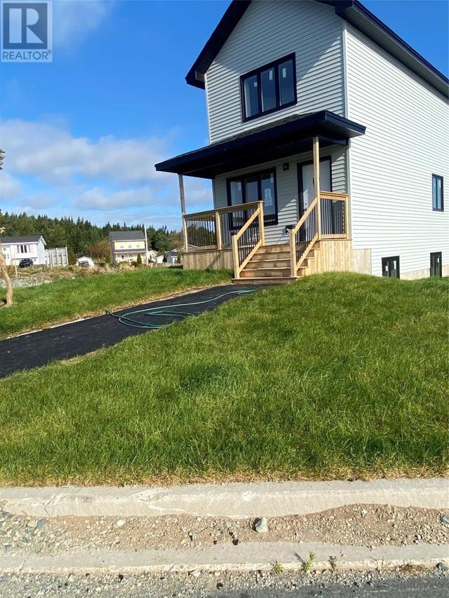 1 Elk's Place, House detached with 2 bedrooms, 2 bathrooms and null parking in St. John's NL | Card Image