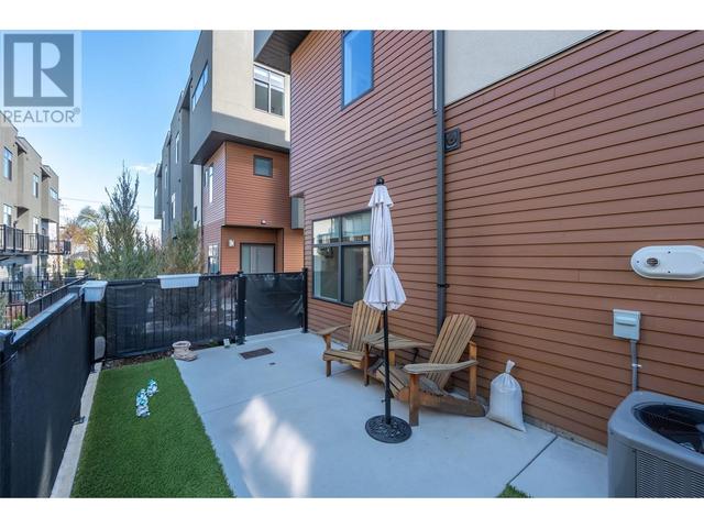 120 - 388 Eckhardt Avenue E, House attached with 3 bedrooms, 1 bathrooms and 4 parking in Penticton BC | Image 40