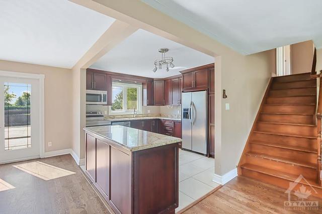 454 Rideau Road, House detached with 4 bedrooms, 2 bathrooms and 3 parking in Ottawa ON | Image 11