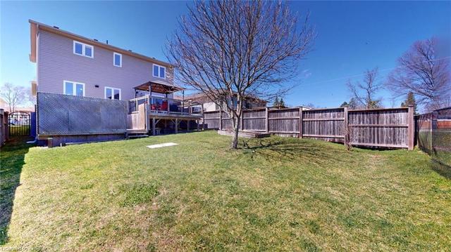 105 Jordyn's Court, House detached with 3 bedrooms, 2 bathrooms and 4 parking in Loyalist ON | Image 15