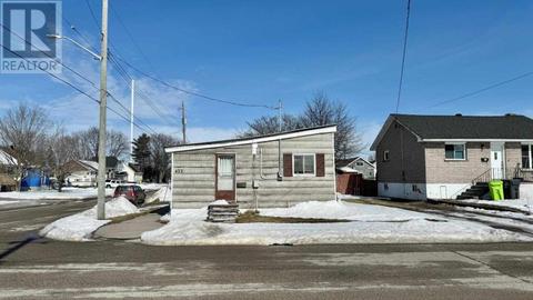 432 Connaught Ave, Sault Ste. Marie, ON, P6C2C9 | Card Image