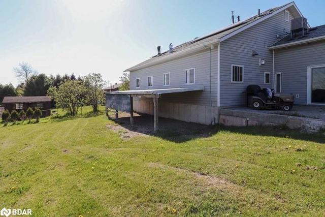 1809 Lockhart Road E, House detached with 2 bedrooms, 1 bathrooms and 8 parking in Barrie ON | Image 22