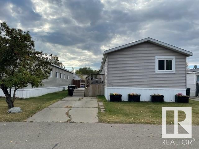 1013 Lakeland Village Blvd, Home with 3 bedrooms, 2 bathrooms and null parking in Edmonton AB | Card Image