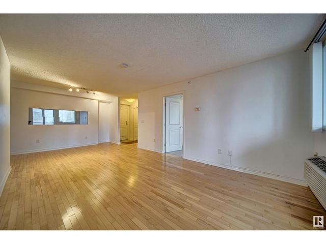 908 - 10303 105 St Nw, Condo with 2 bedrooms, 1 bathrooms and null parking in Edmonton AB | Card Image