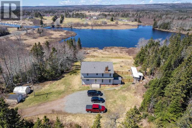 947 Intervale Road, House detached with 3 bedrooms, 1 bathrooms and null parking in Cape Breton NS | Image 41