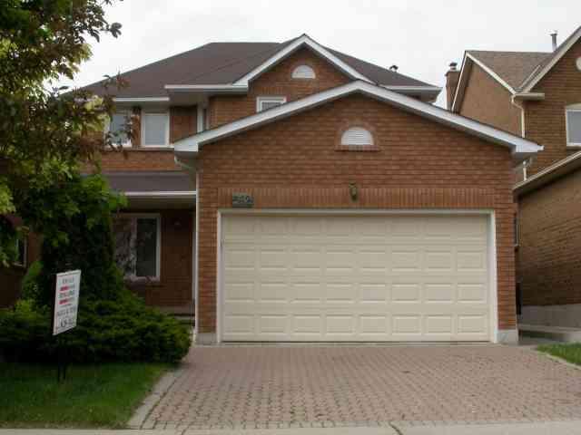 362 Wendron Cres, House detached with 3 bedrooms, 3 bathrooms and 4 parking in Mississauga ON | Image 1