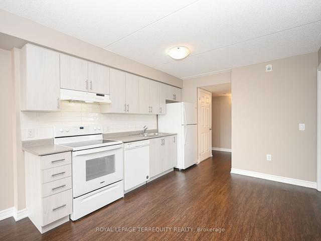 605 - 716 Main St E, Condo with 2 bedrooms, 2 bathrooms and 1 parking in Milton ON | Image 7