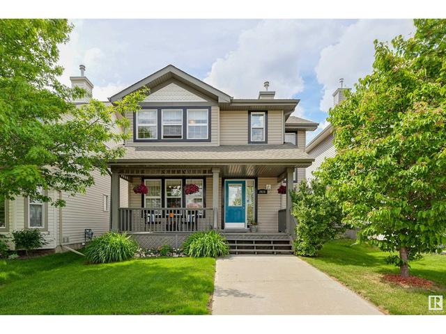 2626 Taylor Gr Nw, House detached with 4 bedrooms, 2 bathrooms and 2 parking in Edmonton AB | Card Image