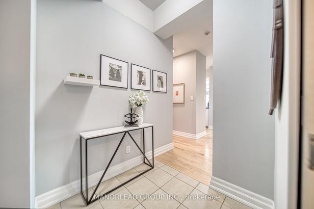 512 - 70 Alexander St, Condo with 2 bedrooms, 2 bathrooms and 1 parking in Toronto ON | Image 36