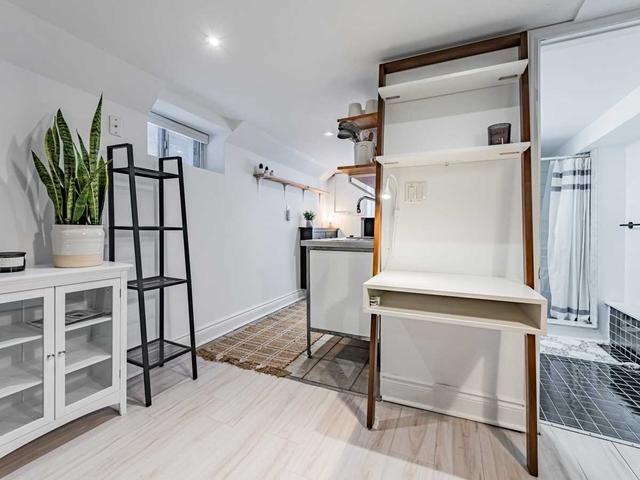 studio - 17 Boston Ave, House attached with 0 bedrooms, 1 bathrooms and 0 parking in Toronto ON | Image 7