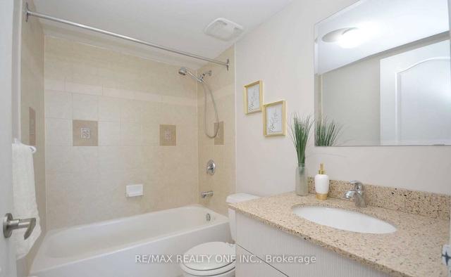 618 - 7405 Goreway Dr, Condo with 2 bedrooms, 2 bathrooms and 1 parking in Mississauga ON | Image 5