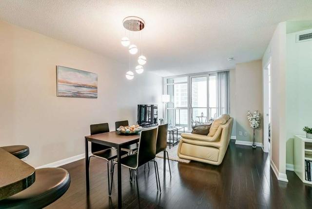 1101 - 205 Sherway Gardens Rd, Condo with 1 bedrooms, 1 bathrooms and 1 parking in Toronto ON | Image 3