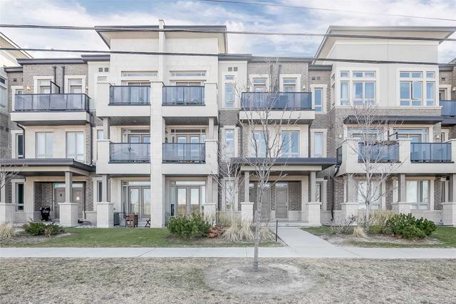 8 - 9621 Jane St, Townhouse with 2 bedrooms, 2 bathrooms and 1 parking in Vaughan ON | Image 1