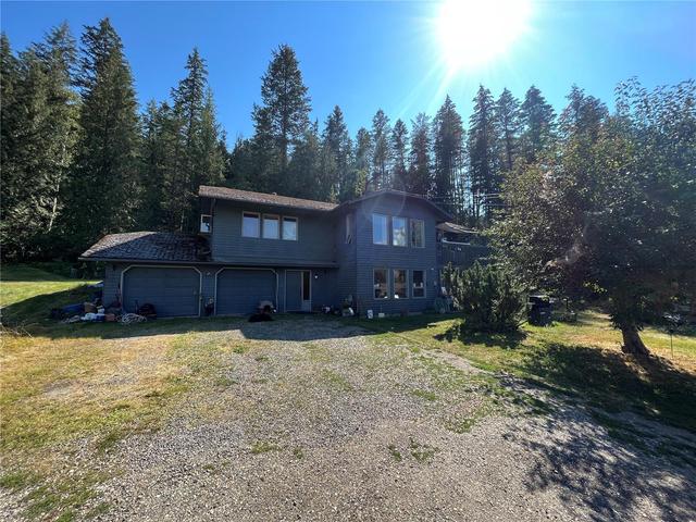 69 Westwood Road, House detached with 4 bedrooms, 3 bathrooms and 12 parking in North Okanagan D BC | Card Image