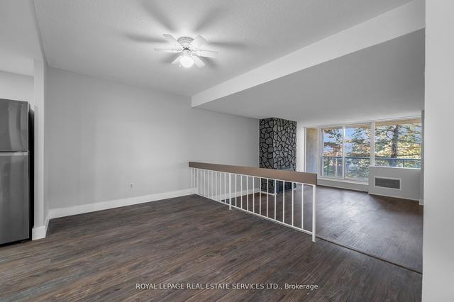 305 - 20 Speers Rd, Condo with 3 bedrooms, 2 bathrooms and 1 parking in Oakville ON | Image 16