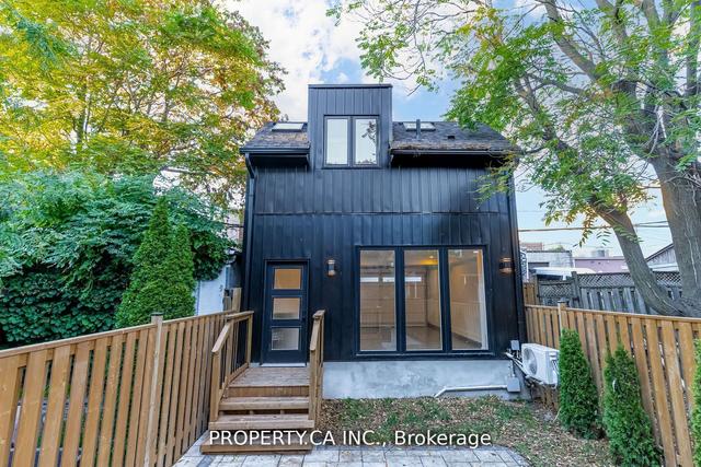 8 First Ave, House semidetached with 4 bedrooms, 5 bathrooms and 1.5 parking in Toronto ON | Image 28