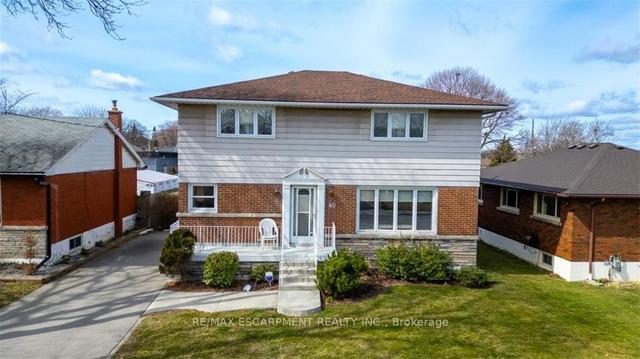 40 West 22nd St, House detached with 4 bedrooms, 3 bathrooms and 4 parking in Hamilton ON | Image 1