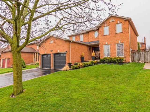 1233 Creekside Dr, House detached with 4 bedrooms, 4 bathrooms and 4 parking in Oakville ON | Image 1