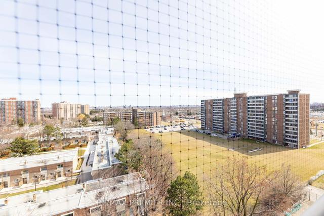 1108 - 49 Silverstone Dr, Condo with 3 bedrooms, 2 bathrooms and 1 parking in Toronto ON | Image 30