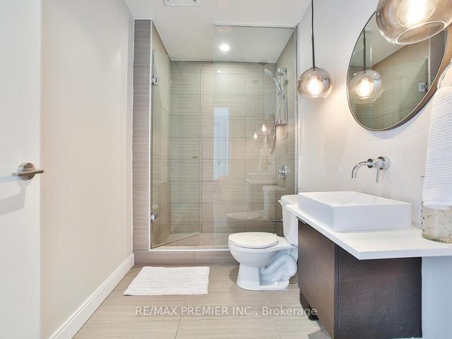 1606 - 8 Charlotte St, Condo with 2 bedrooms, 2 bathrooms and 1 parking in Toronto ON | Image 18
