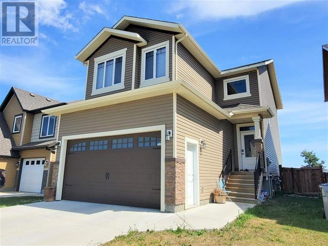 10549 113 Street, House detached with 3 bedrooms, 2 bathrooms and 4 parking in Grande Prairie AB | Card Image