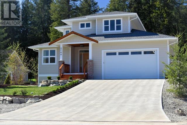 2748 Golf Course Drive, House detached with 3 bedrooms, 3 bathrooms and 7 parking in Columbia Shuswap C BC | Image 50