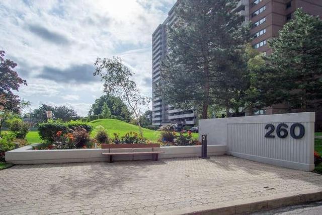 706 - 260 Scarlett Rd, Condo with 1 bedrooms, 1 bathrooms and 1 parking in Toronto ON | Image 12