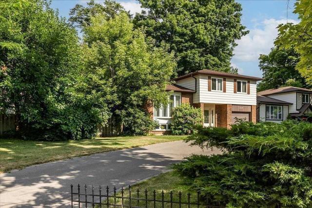 2119 Dunedin Rd, House detached with 3 bedrooms, 3 bathrooms and 5 parking in Oakville ON | Image 28