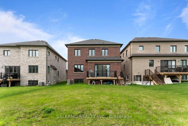 67 Wainfleet Cres, House detached with 4 bedrooms, 5 bathrooms and 6 parking in Vaughan ON | Image 31