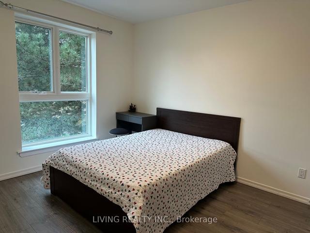 32 Scenic Mill Way, Townhouse with 2 bedrooms, 2 bathrooms and 2 parking in Toronto ON | Image 3