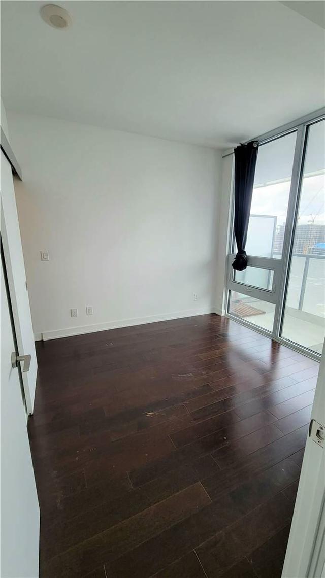 2709 - 1 Market St, Condo with 1 bedrooms, 1 bathrooms and 1 parking in Toronto ON | Image 9