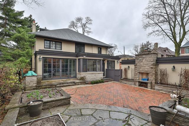 49 Weybourne Cres, House detached with 4 bedrooms, 5 bathrooms and 3 parking in Toronto ON | Image 31