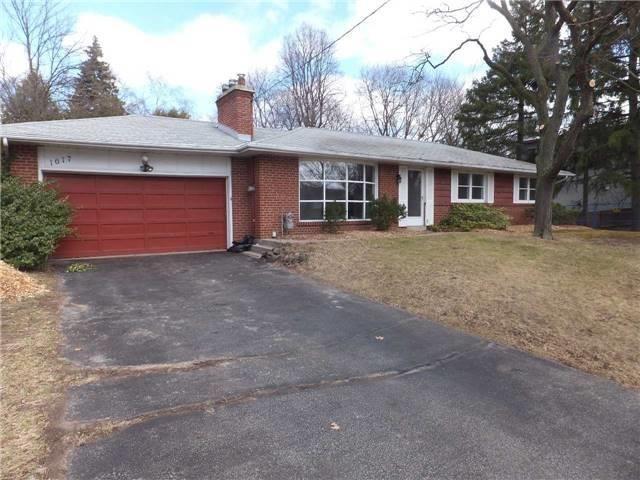 1617 Camelford Rd, House detached with 2 bedrooms, 2 bathrooms and 4 parking in Mississauga ON | Image 6