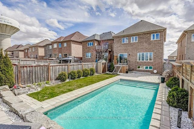 44 Ridge Gate Cres, House detached with 4 bedrooms, 3 bathrooms and 4 parking in East Gwillimbury ON | Image 30