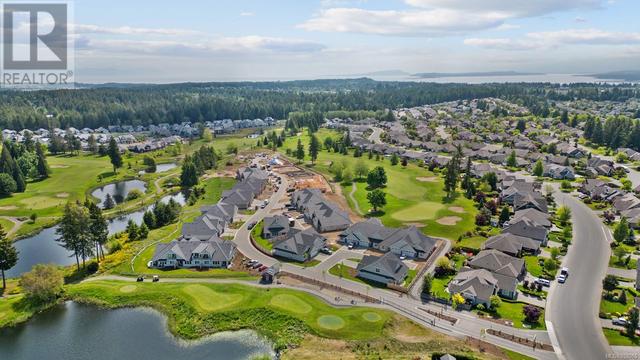 141 - 1444 Crown Isle Dr, House attached with 2 bedrooms, 2 bathrooms and 6 parking in Courtenay BC | Image 13