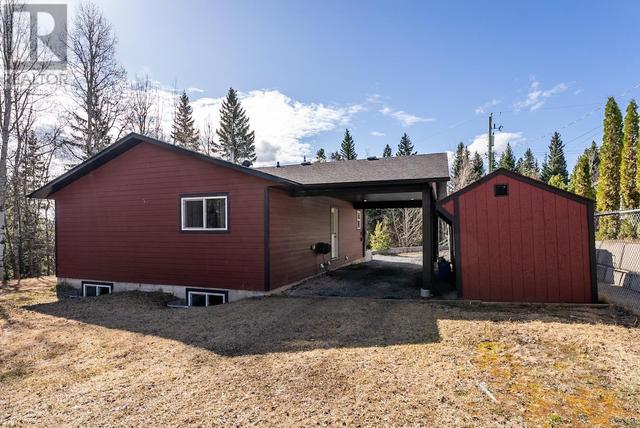 2482 Bernard Road, House detached with 4 bedrooms, 2 bathrooms and null parking in Prince George BC | Image 32