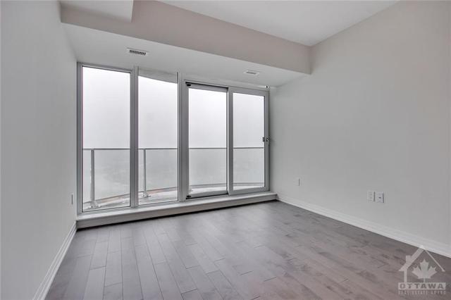 3304 - 805 Carling Avenue, Condo with 2 bedrooms, 2 bathrooms and 1 parking in Ottawa ON | Image 11