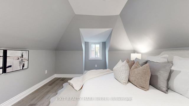 214 Rosslyn Ave S, House detached with 3 bedrooms, 3 bathrooms and 2 parking in Hamilton ON | Image 25
